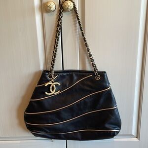 CHANEL Black & Gold Bag